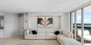 19195 NE 36th Ct Gallery 6