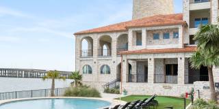 Lighthouse Pointe Gallery 1