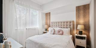 Oak Enclave Gallery 13