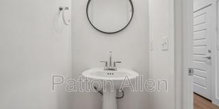 5 Bolton Gallery 12