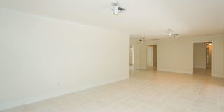 ** LUXURY PARK SHORE STUNNING FULLY REMODELED MODERN UNFURNISHED 3/2 PRIVATE LARGE PATIO HOME WITH PRIVATE PARK SHORE BEACH ACCESS ** NO HOA ** MOVE IN TODAY ** Gallery 38