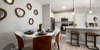 River Oaks Landing Gallery 3