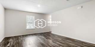 821 Linn Street Gallery 3