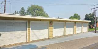 $1,950 - 2 Bed / 1 Bath Fully Furnished Condo in Secure Building in Rockwood/Manito Neighborhood Gallery 29