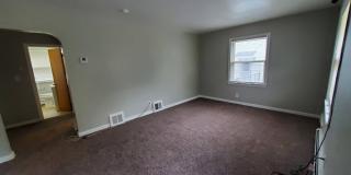 Charming 4-Bedroom Property in Prime Location Gallery 15