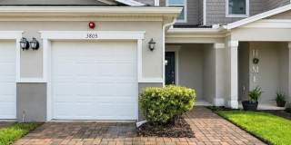 Three Bedroom Townhome for Rent in Sanford! Three Bedroom Townhome for Rent in Sanford! Gallery 1