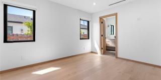 514 W Washington Blvd Gallery 25