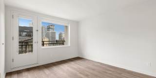 Avia Apartments on Pike Gallery 58