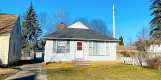 Newly Renovated 3 Bed - 1.5 Bath Ranch available for Rent in Maple Hts! Gallery 1