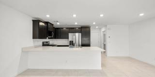 Gated 2025 Lennar Townhome | 3 Bed | 2-Car Garage Gallery 7