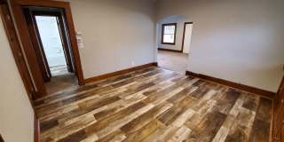 Large 3 Bedroom Home near Iowa State Fairgrounds! Gallery 10