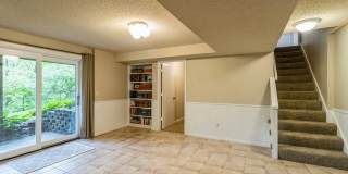 10574 Greenbelt Drive Gallery 17