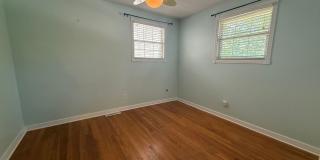 Gulf Breeze - Proper - 5 bedroom, 3.5 bathroom with pool and lawn care included Gallery 27
