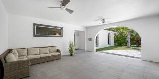 2540 MERCEDES Drive Gallery 15