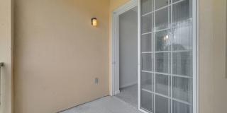 Beautiful 3/2 Condo in Davenport! Water and basic internet included! Gallery 25