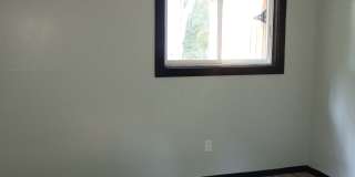 492 Delta Road Gallery 13