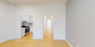 1635 Gough Street Gallery 10