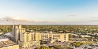 The Palmer Dadeland Gallery 6