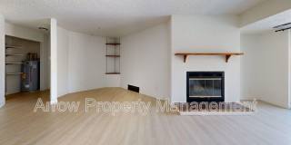 205 E Arbor-106G Gallery 1
