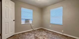 Charming 2BR/1BA St. Pete Home, Available Now! Gallery 9