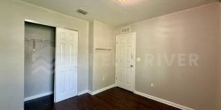 8212 MAPLE Street Gallery 20