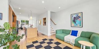 64 W QUEEN Lane Gallery 8