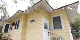 834 East University Avenue - House Gallery 16