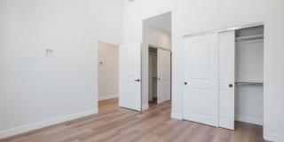 136 N Oakview Drive Gallery 22