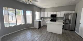 1631 N Garrett Drive Gallery 7
