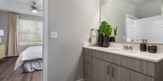 Everly on 401 Gallery 10