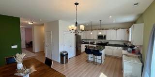 107 Stephens Court Gallery 10