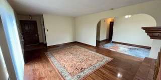 3360 184th Street unit: 3W Gallery 7