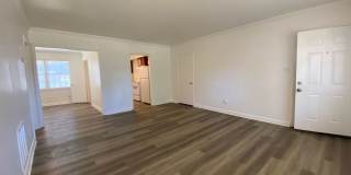 Charming 2-bedroom, 1.5-bath in Savannah, GA, Available now! Gallery 14