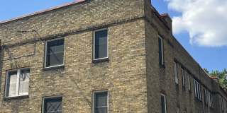 Charming Brick Historic Apartment in the Heart of Vibrant Hamline-Midway Gallery 7