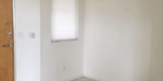 12222 Wilshire Boulevard Gallery 6
