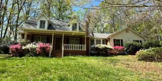 3/2 convenient to Uptown Shelby, NC as well as the new 74 Bypass Gallery 1