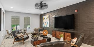 AMLI North Point Gallery 8