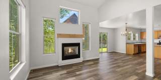 528 Lake Court Gallery 5
