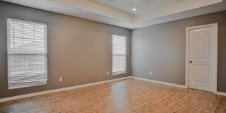 8809 16th Street Gallery 13