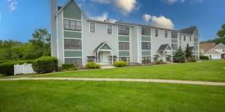 22 Burlington Ct Gallery 1