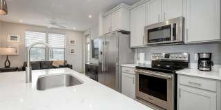 Fully Furnished Condo Near Downtown Ocean Springs Gallery 45