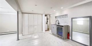 190 Washington Street Gallery 22