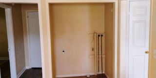 3 bed 2 Bath Home Super Large Back Yard Gallery 15