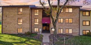 6025 MAJORS Lane Gallery 1
