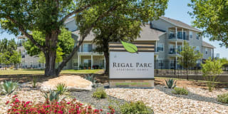 Regal Parc Apartment Homes Gallery 34