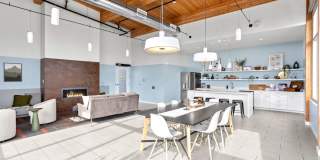 Westline Gallery 24