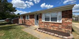 Beautiful 3 Bed, 1 Bath Convenient Location Mins From Hospital and Shopping Gallery 1