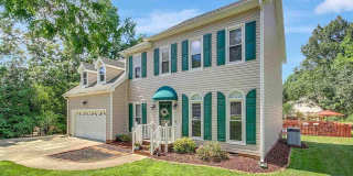 Room in 4 Bedroom Home at Daingerfield Dr Gallery 9