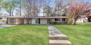 956 Briarwood Dr Gallery 1
