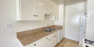 3755 Mentone Gallery 6